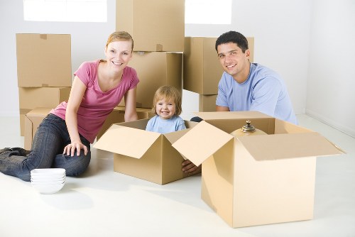 Packing boxes and moving supplies for Lambeth homes