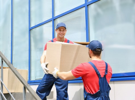 Customer raising a complaint about a man and a van service