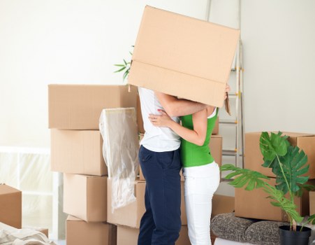 Local removal truck hire for flat and office moves in Lambeth